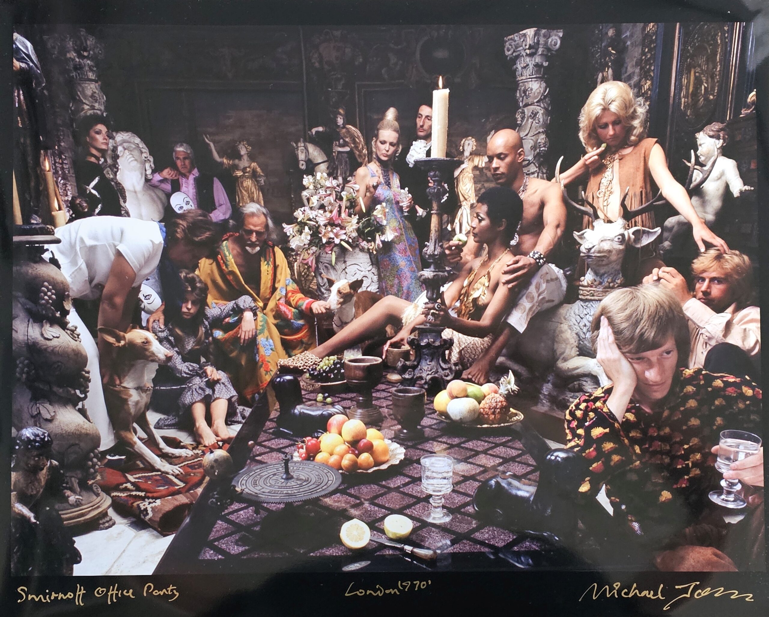 Fête de bureau avec de la vodka Smirnoff, collection d'alcool publicité osée, publicité londonienne années 70 par Michael Joseph