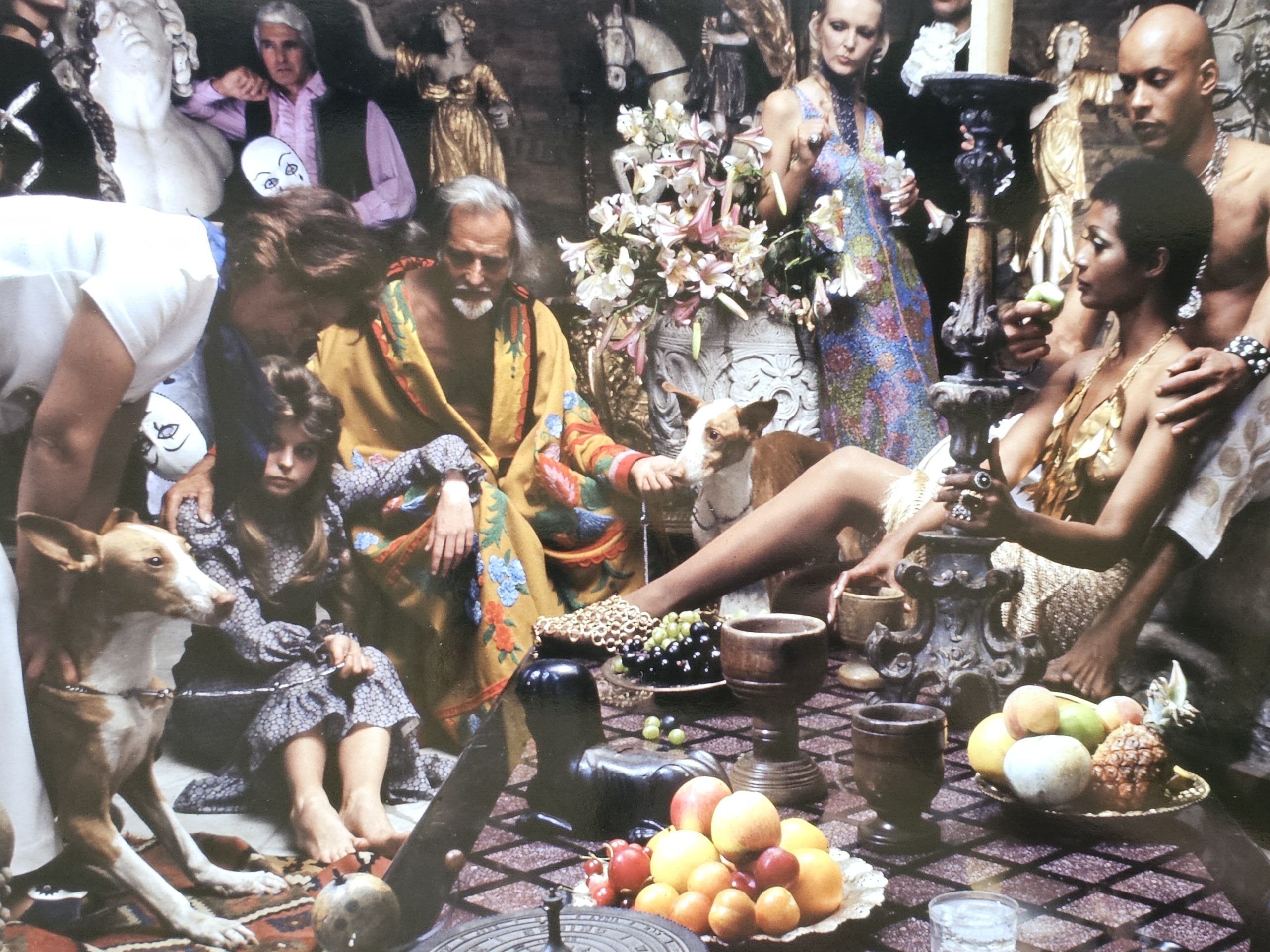 Fête de bureau avec de la vodka Smirnoff, collection d'alcool publicité osée, publicité londonienne années 70 par Michael Joseph – Image 7