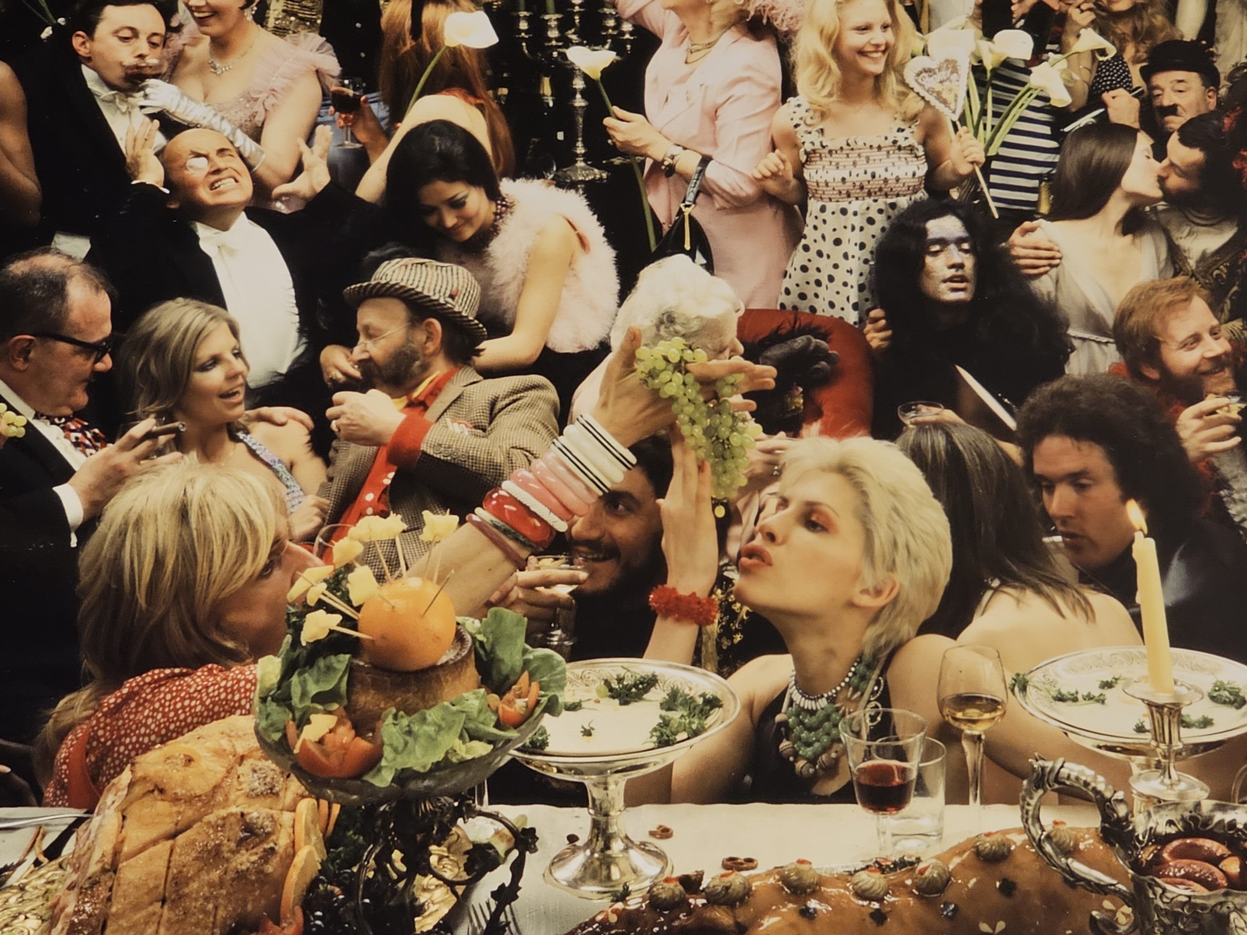 Fernet Branca orgie group shooting années 70, banquet insolite sixty people having a really great time, by Michael Joseph – Image 6