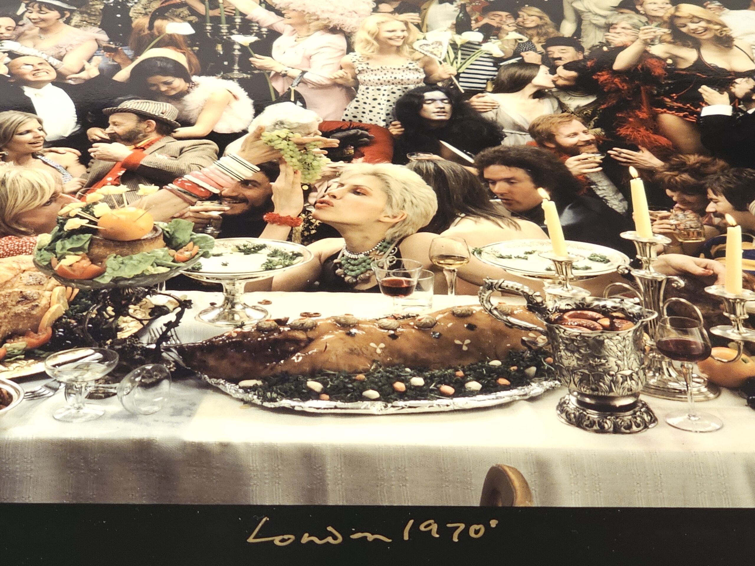 Fernet Branca orgie group shooting années 70, banquet insolite sixty people having a really great time, by Michael Joseph – Image 5