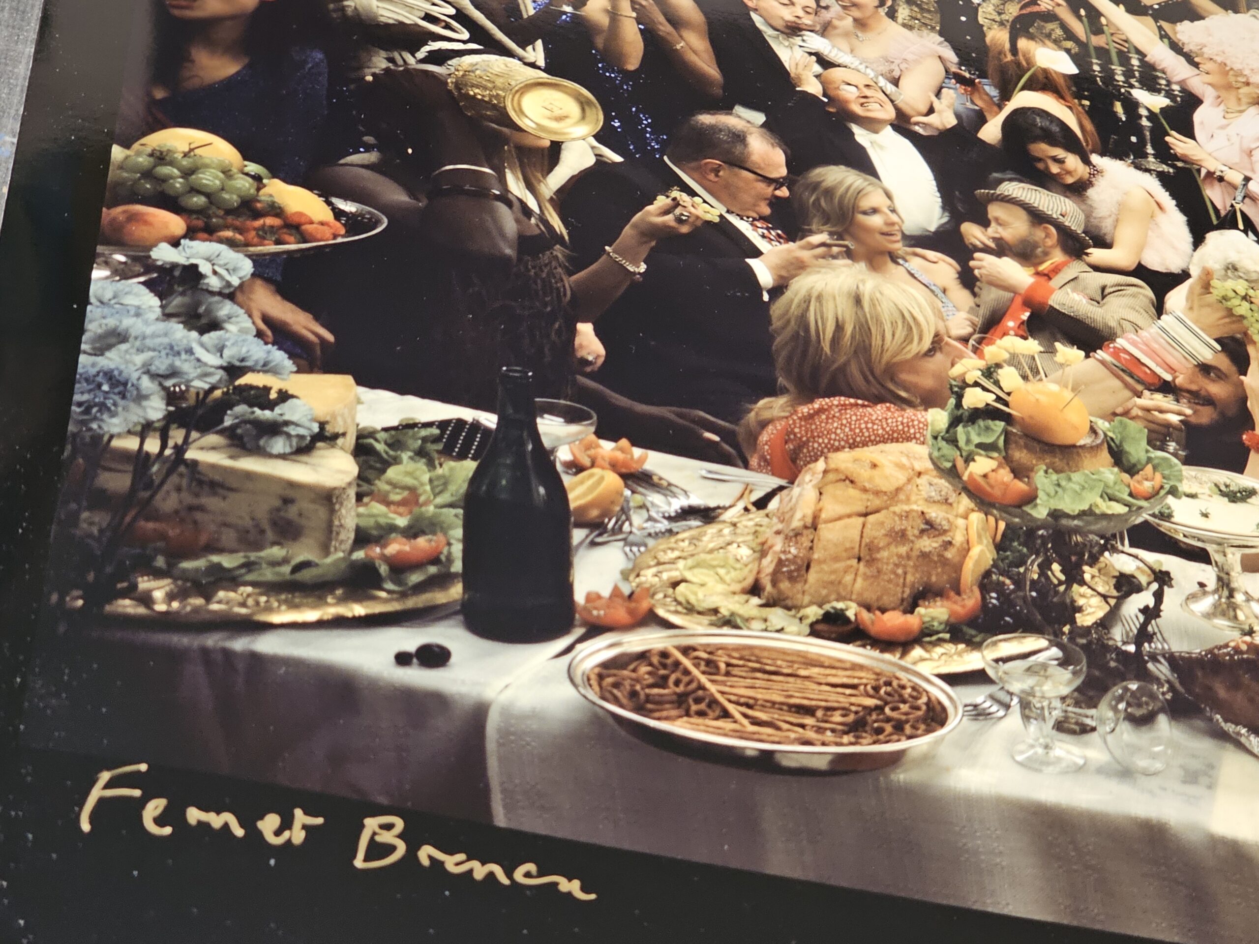 Fernet Branca orgie group shooting années 70, banquet insolite sixty people having a really great time, by Michael Joseph – Image 3