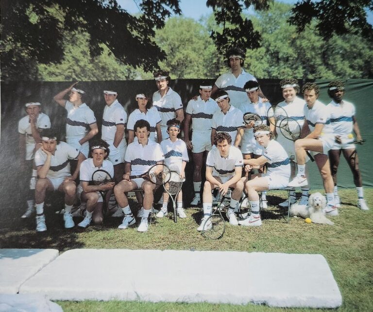 Publicité McEnroe pour les vêtements de sport Nike