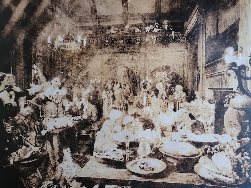 Groupe en costume buvant du porto Offley à Knebworth house, tirage granuleux, teinte sepia par Michael Joseph