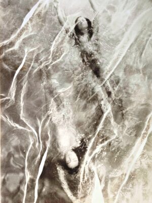 Magnet Swimming Opposite, Pool Ladies series, Aimant photo par Michael Joseph esprit tout oublier dans l'eau