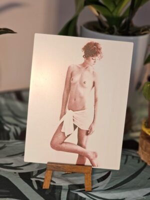 Nivea Frontal - Print on aluminium, photo by Michael Joseph