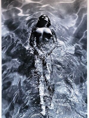 Nageuse solitaire, Playboy Pool Ladies Clapham, tirage authentique réalisé en chambre noire, Solo Swimmer par Michael Joseph